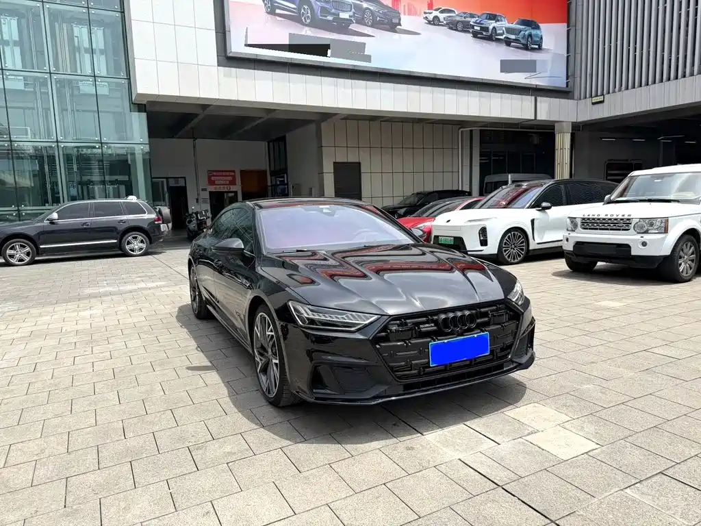 Audi A7L 2024 45 TFSI quattro S-line