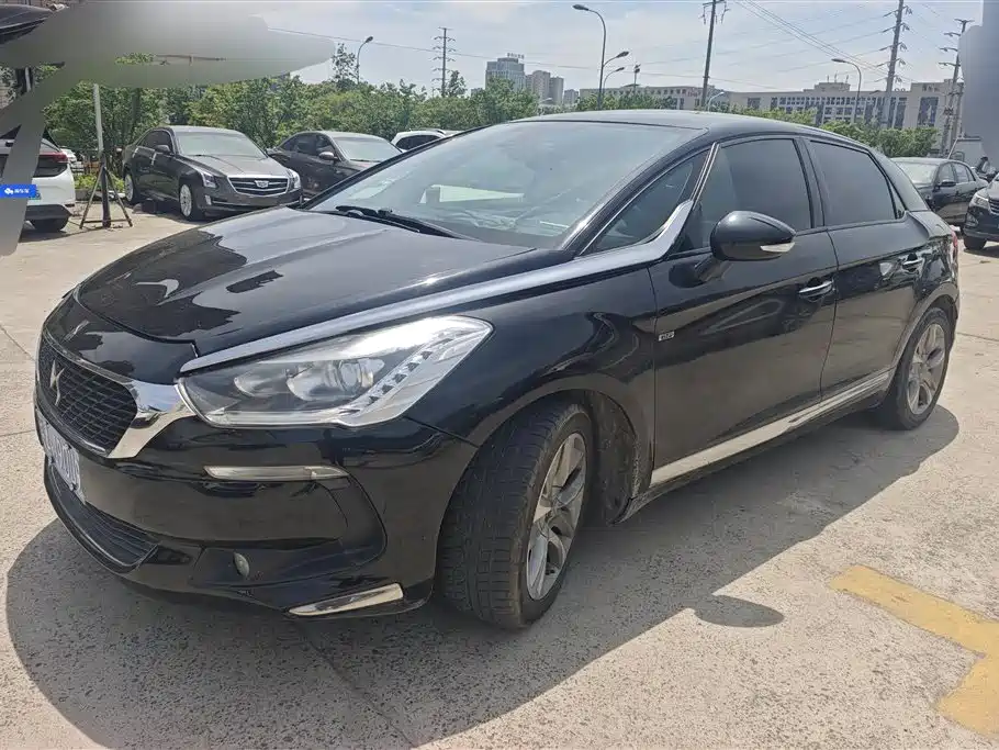 DS DS 5 2014