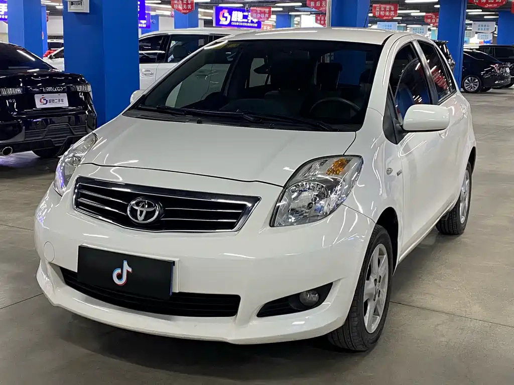 Toyota Yaris 2011 1.6GS AT