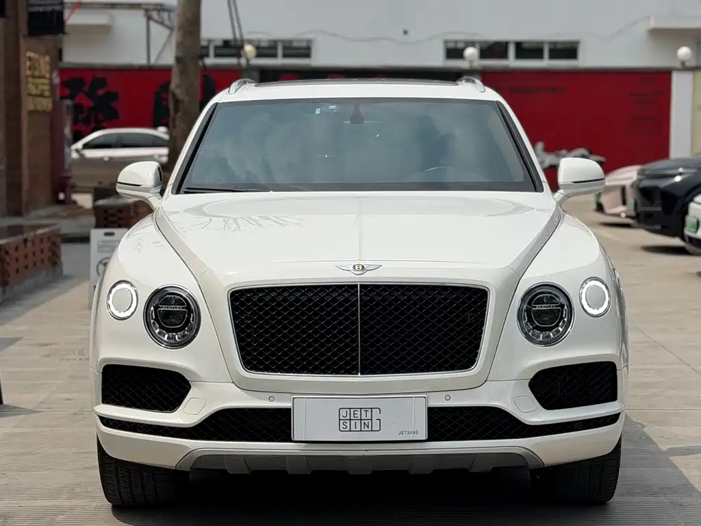 Купить Bentley Bentayga