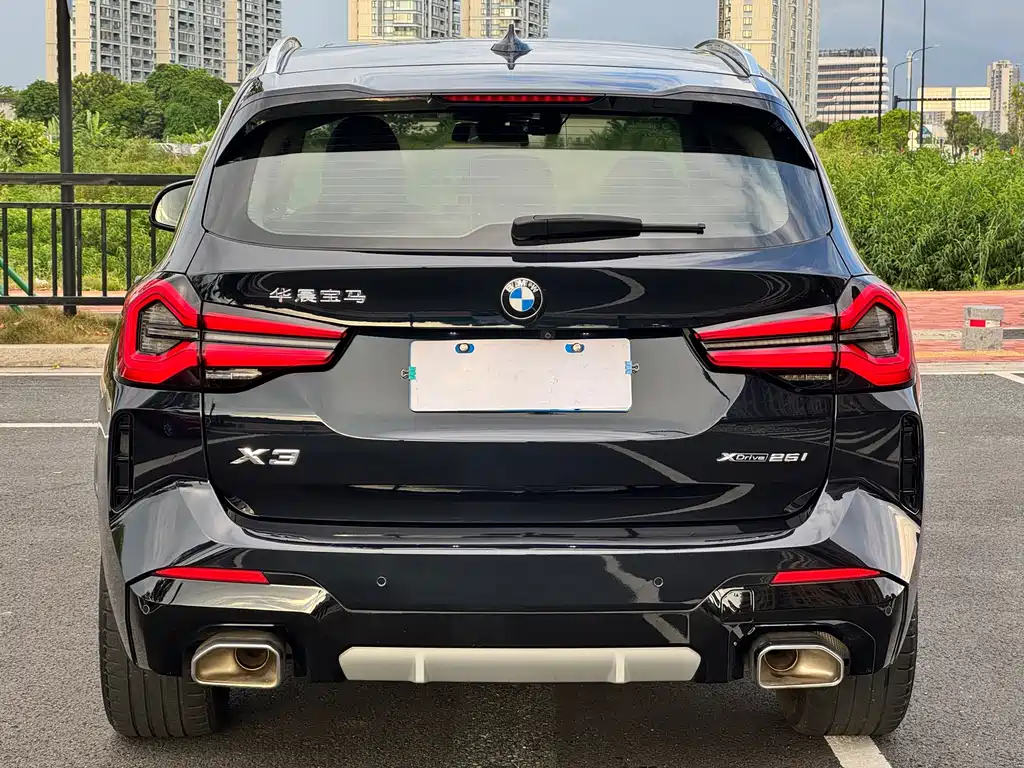 BMW X3 — миниатюра 10
