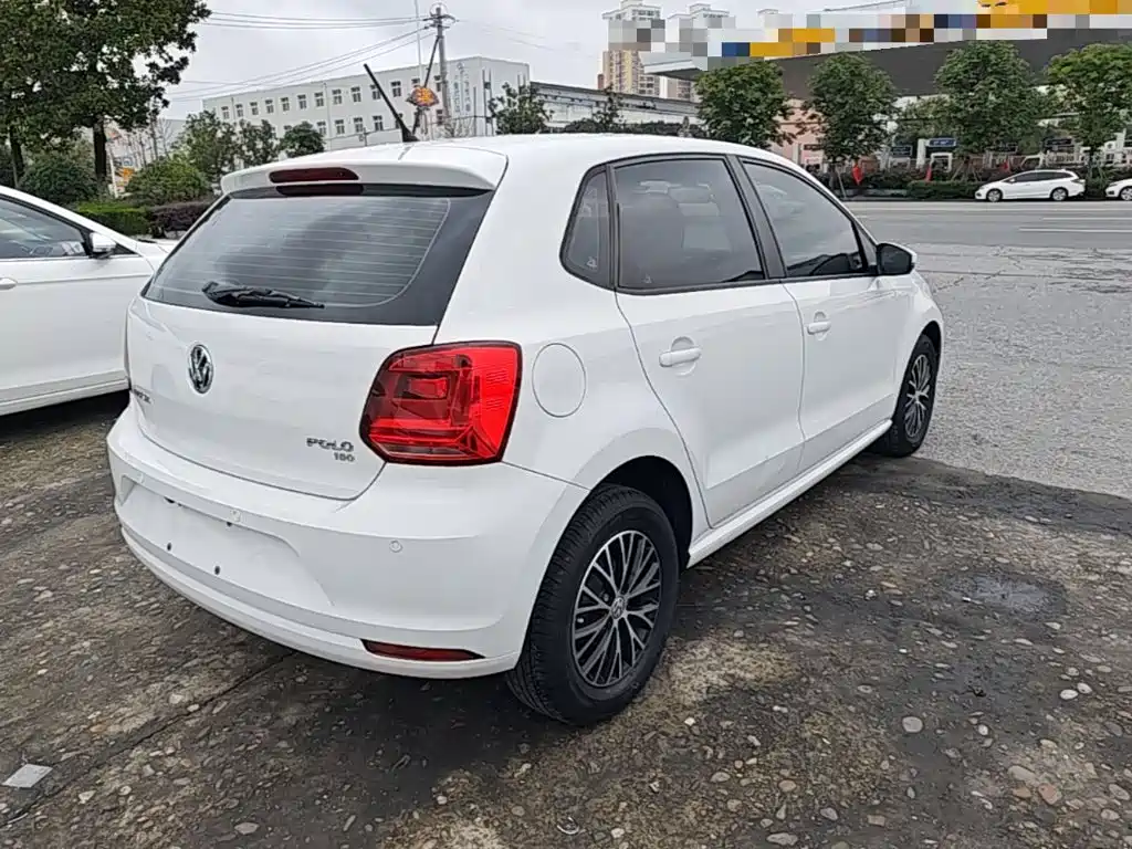 Volkswagen Polo — миниатюра 7