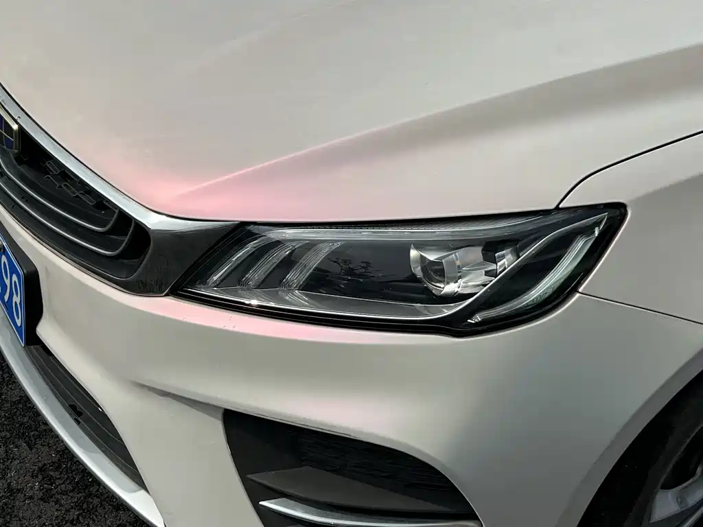 Geely Binrui — миниатюра 15