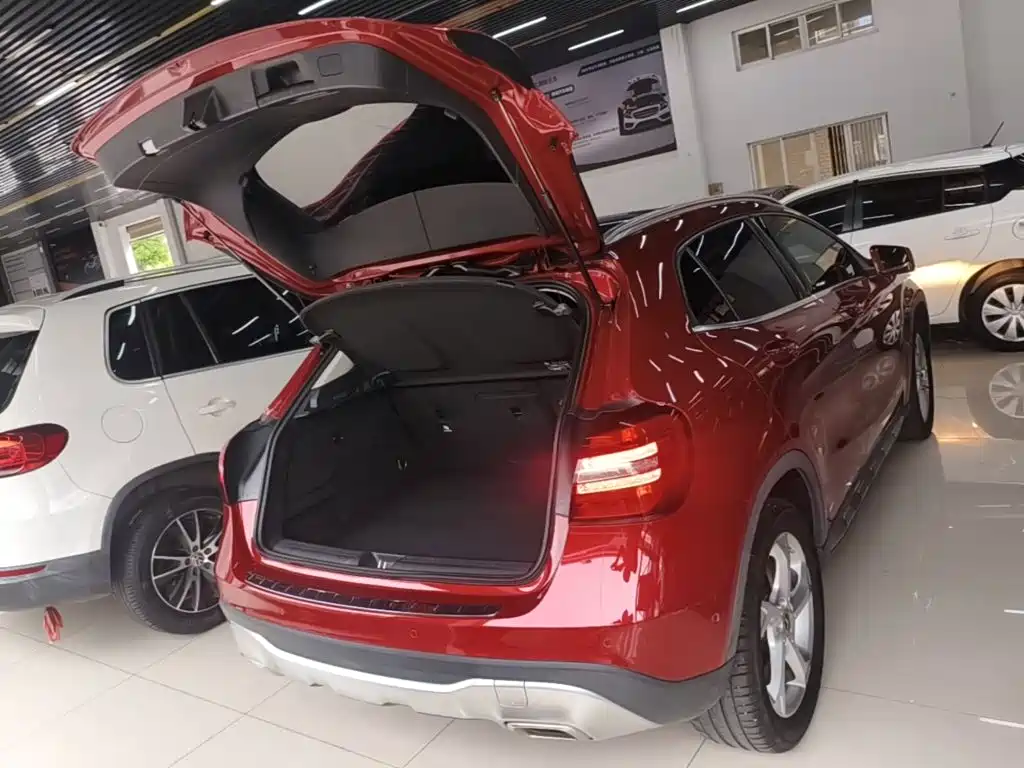 Mercedes-Benz GLA — миниатюра 19
