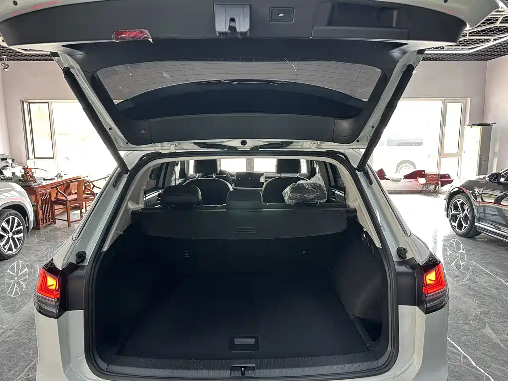 Volkswagen Tayron — миниатюра 13