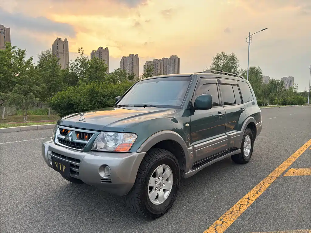 Mitsubishi Pajero