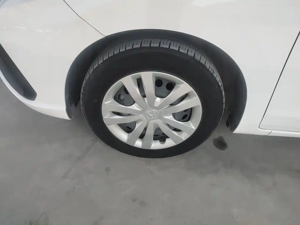Honda Fit — миниатюра 23