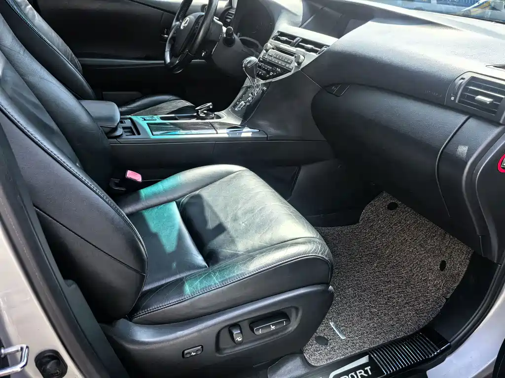 Lexus RX Classic — миниатюра 14