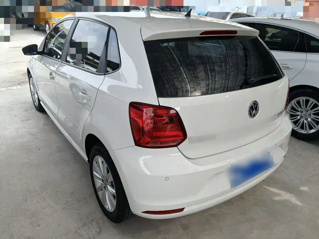 Volkswagen Polo — миниатюра 11