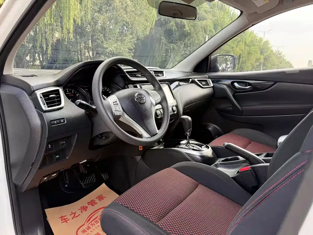 Nissan Qashqai — миниатюра 4