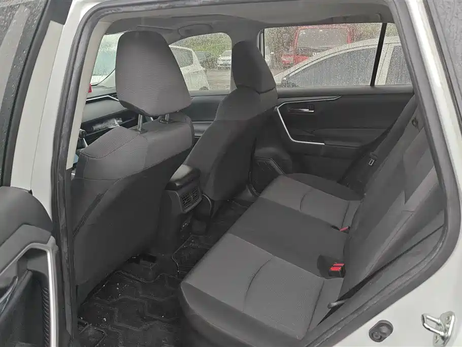 TOYOTA RAV4 RONGFANG