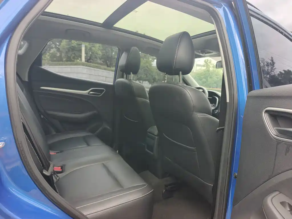 MG ZS — миниатюра 7