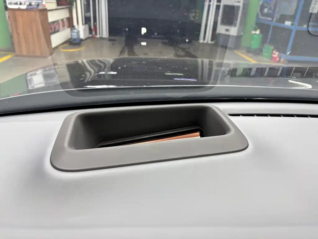 Li Auto Li L8 — миниатюра 13