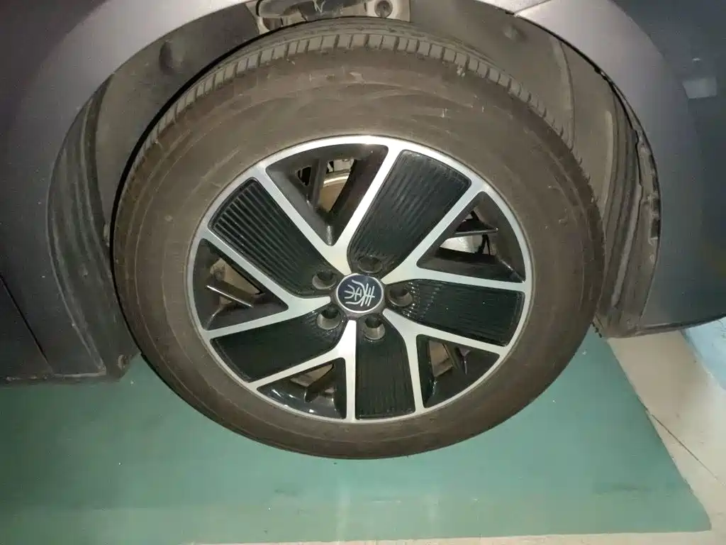 BYD Qin L — миниатюра 25