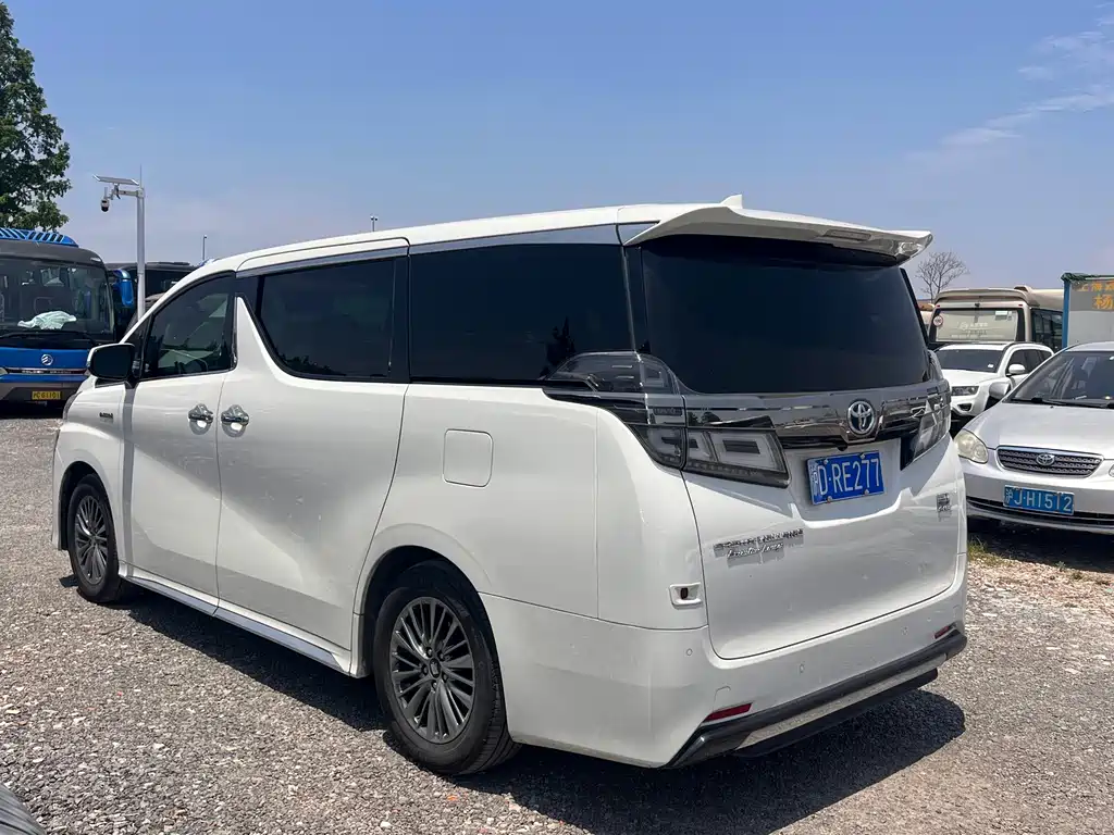 Toyota Vellfire 2021 2.5L HV