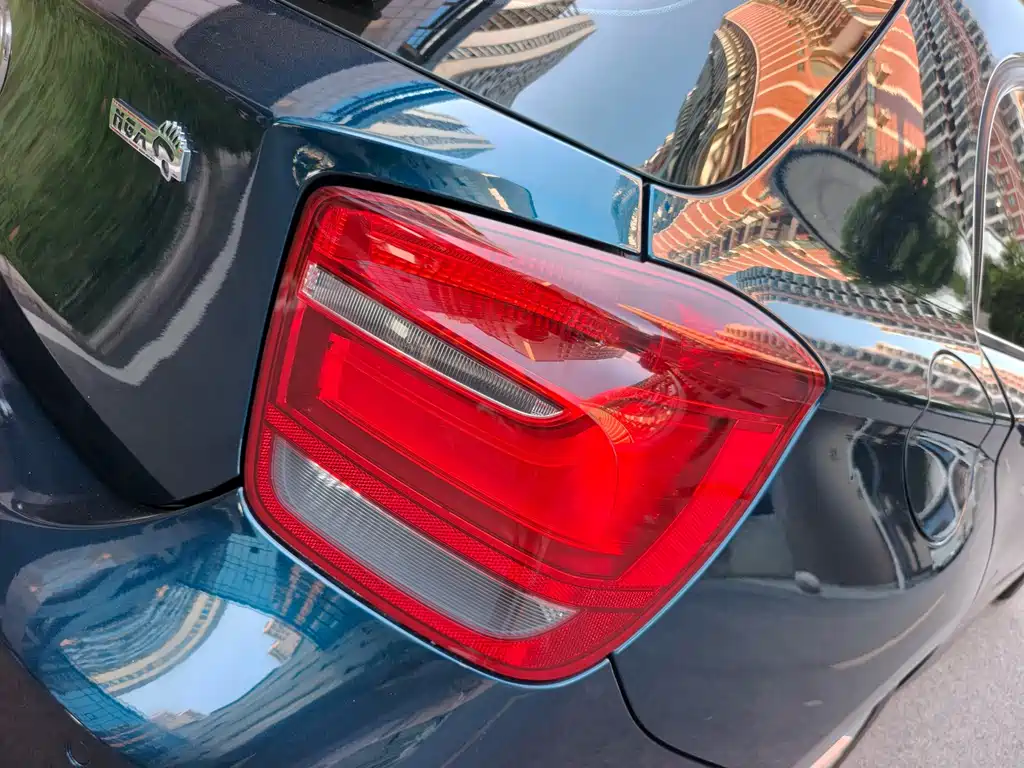 BMW 1 Series (Import) — миниатюра 11