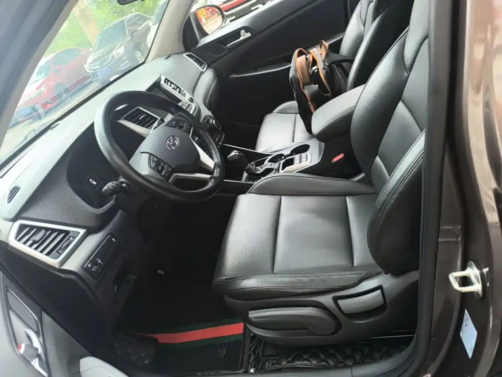 Hyundai Tucson — миниатюра 15