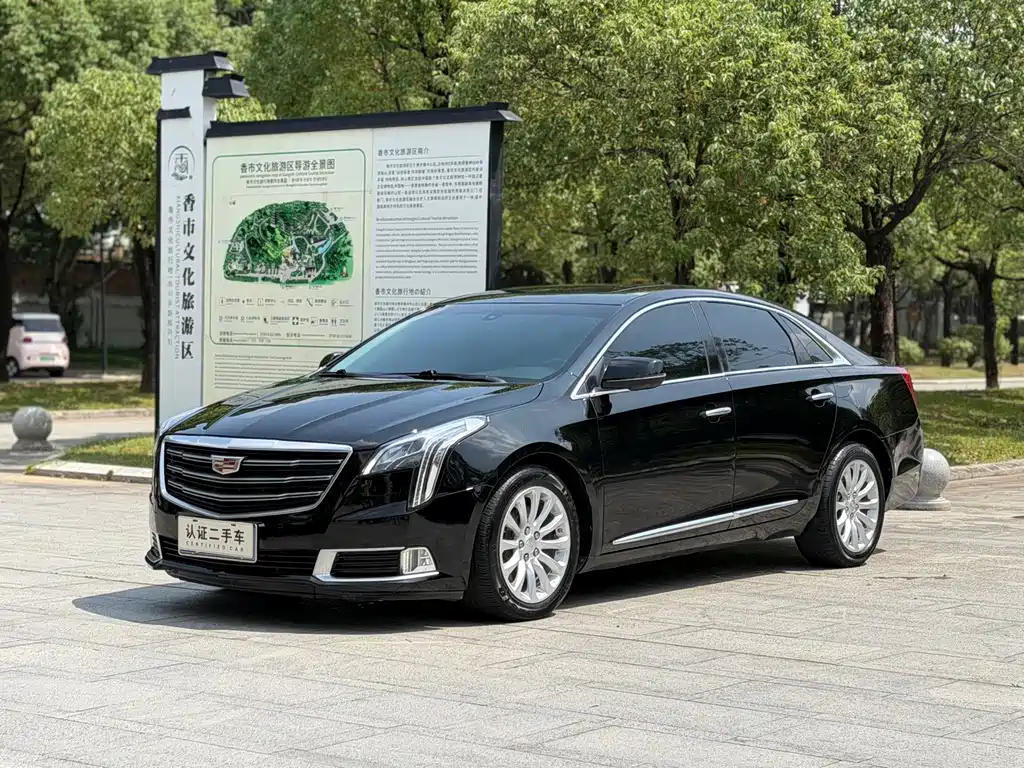 Cadillac XTS