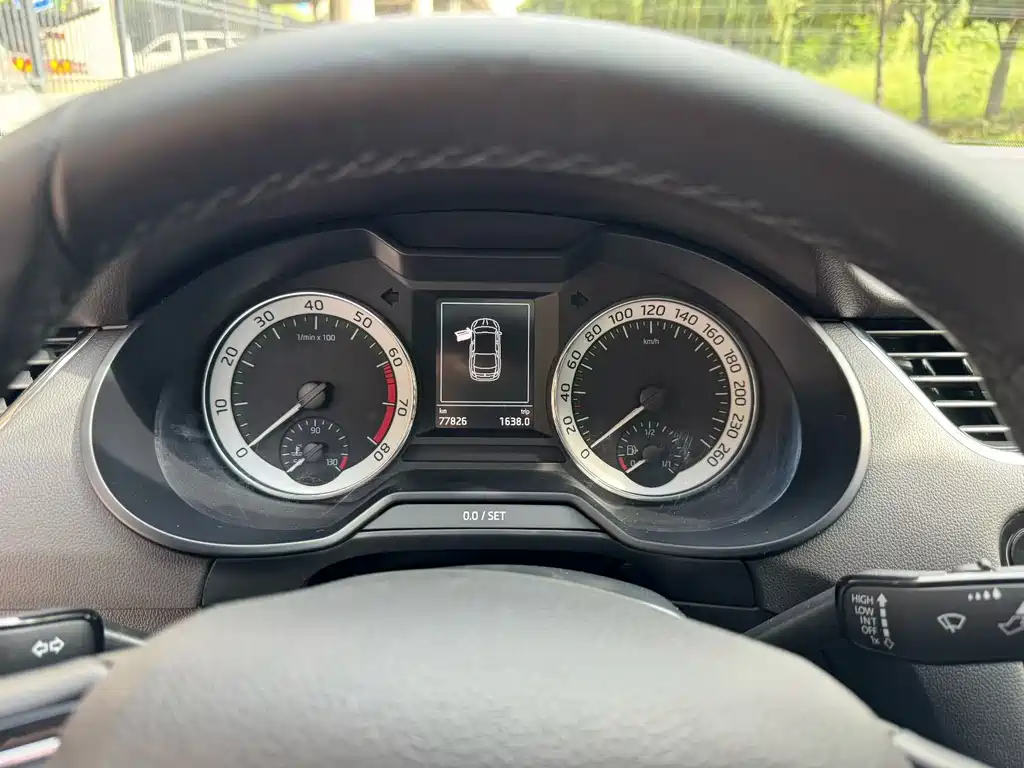 Skoda Octavia — миниатюра 9