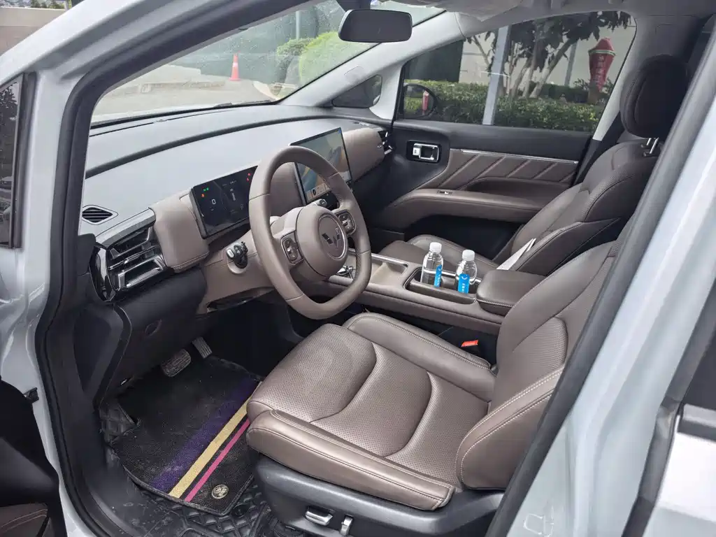 Wuling 730 2025 500km Luxury