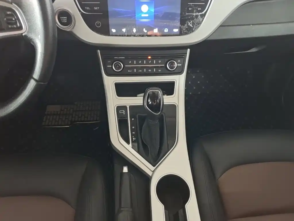 Geely Vision — миниатюра 14