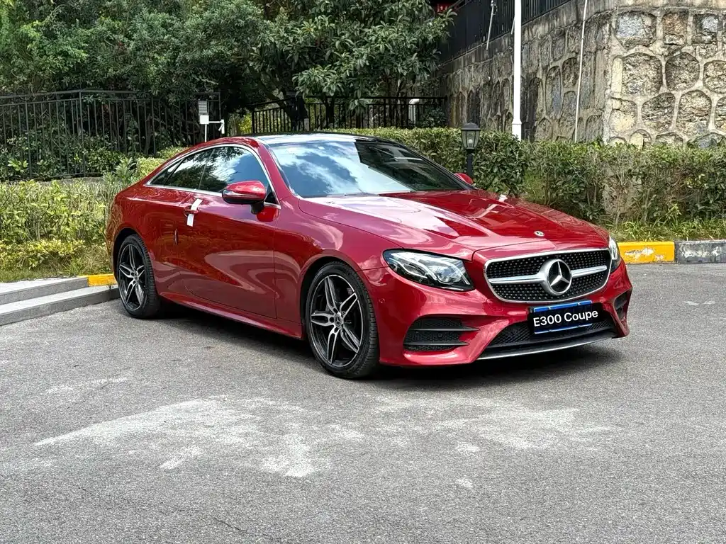 Mercedes-Benz E-Class (Import) — миниатюра 3