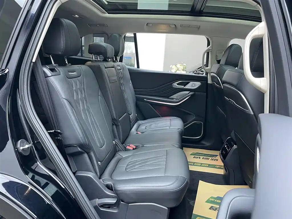 Hongqi HONGQI HS7 PHEV