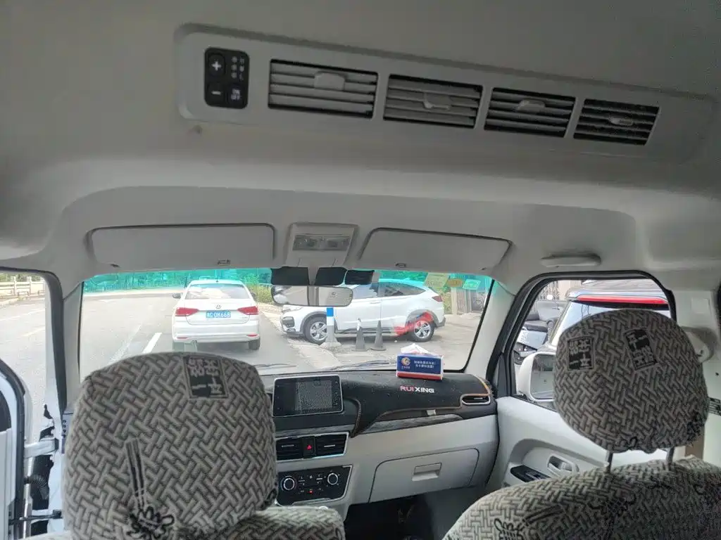 Jinbei Hiace X30L — миниатюра 9