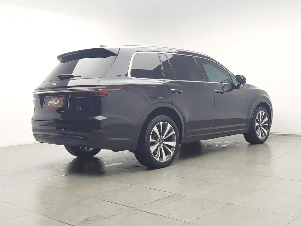 Li Auto Li ONE — миниатюра 2