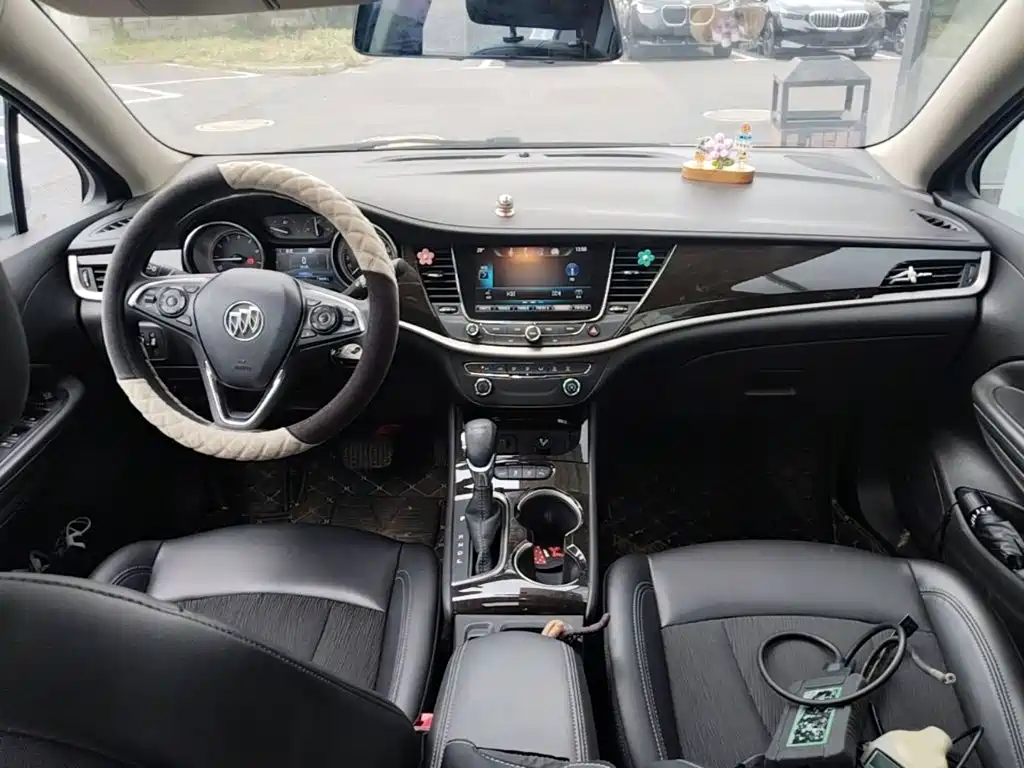 Buick Verano — миниатюра 13