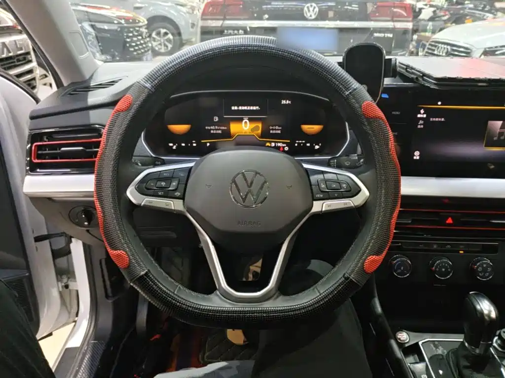 Volkswagen Lavida — миниатюра 11