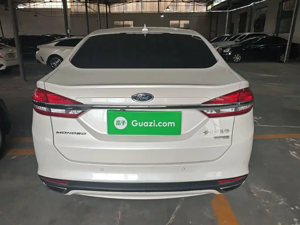 Ford Mondeo — миниатюра 6