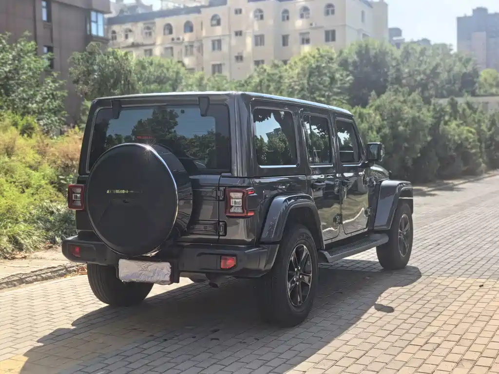 Jeep Wrangler — миниатюра 6
