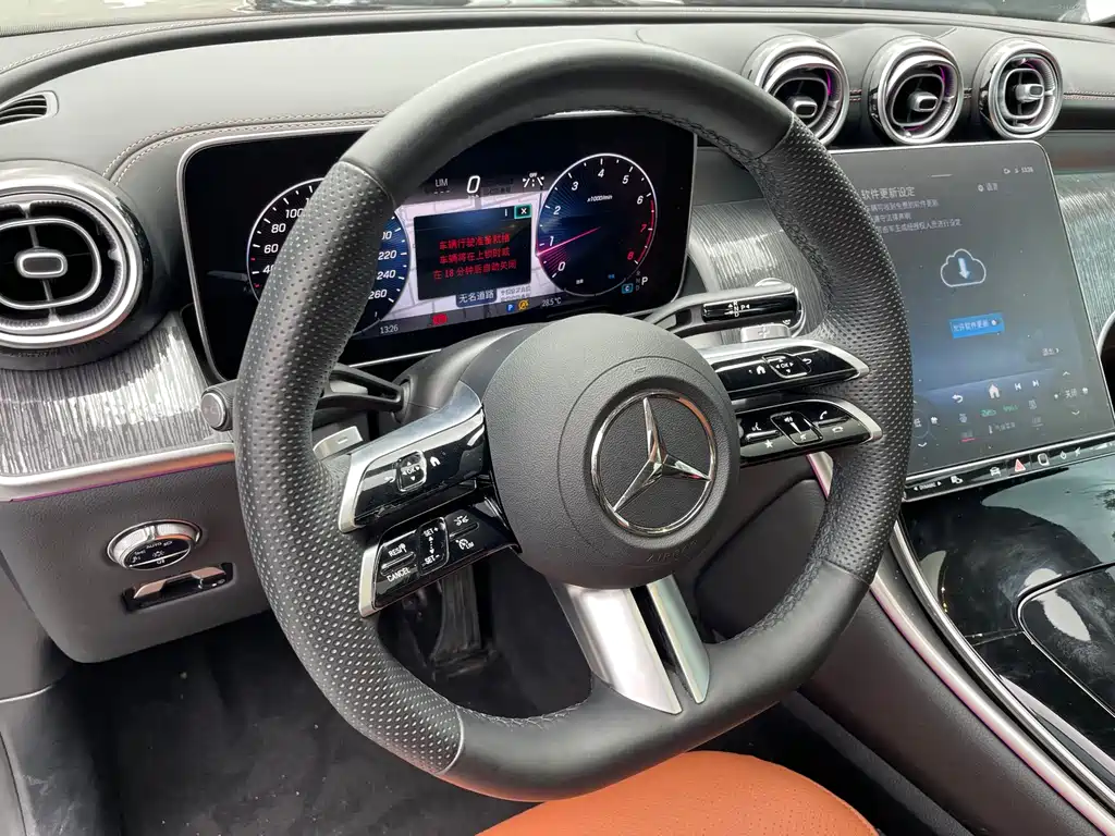 Mercedes-Benz GLC — миниатюра 6