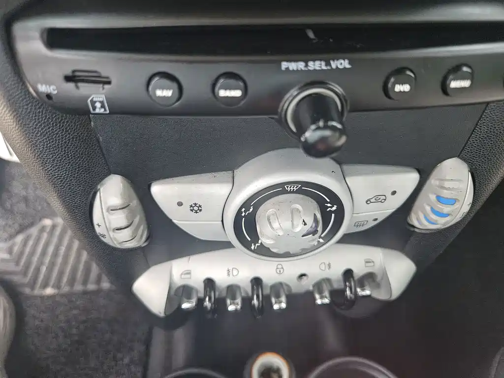 MINI Mini — миниатюра 7