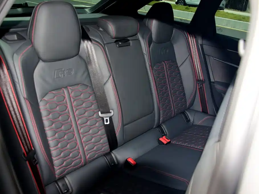 Audi RS 6 — миниатюра 9