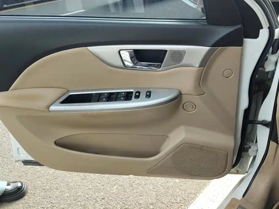Buick Excelle — миниатюра 7