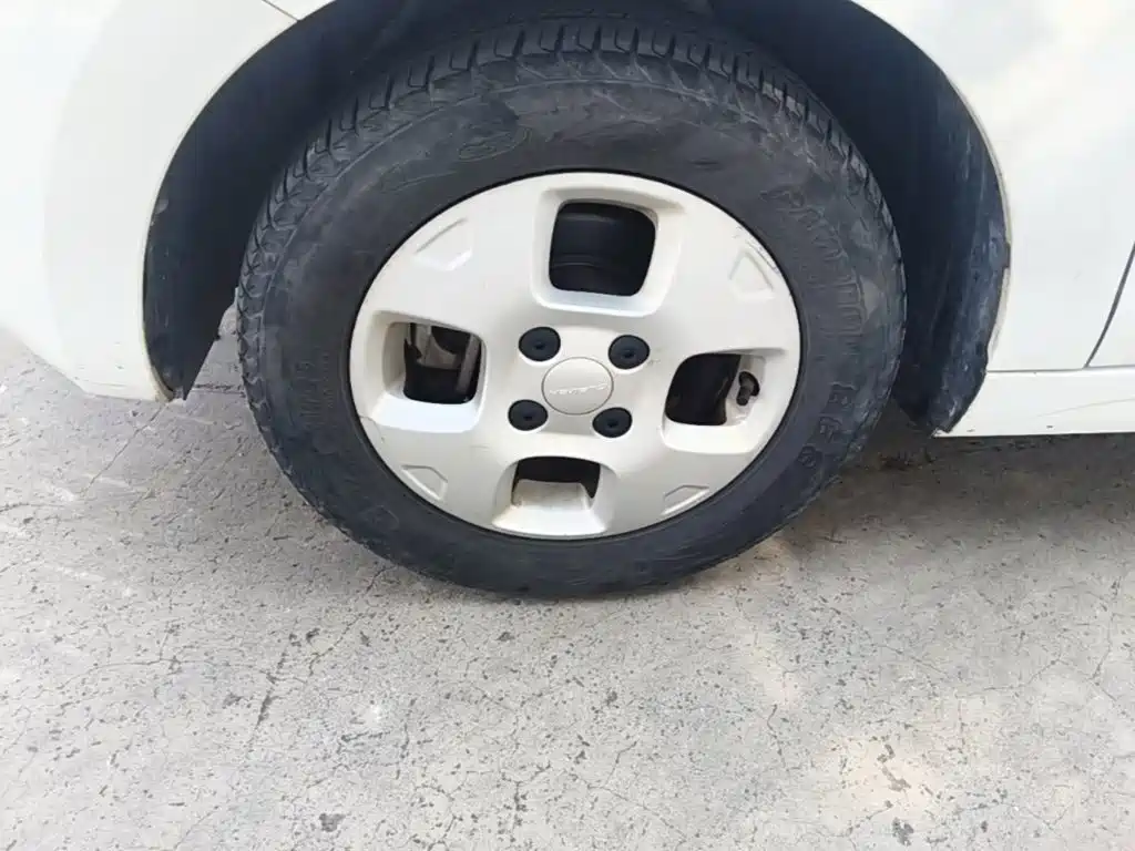 Roewe Clever — миниатюра 23