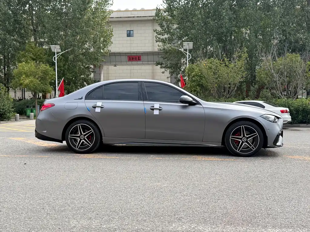 Mercedes-Benz C-Class — миниатюра 4