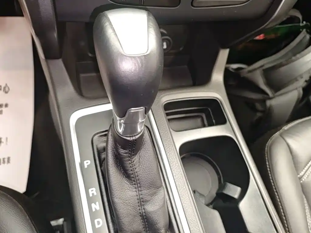 Ford Kuga — миниатюра 14