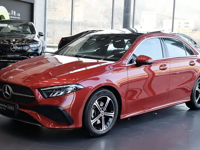 MERCEDES-BENZ A CLASS