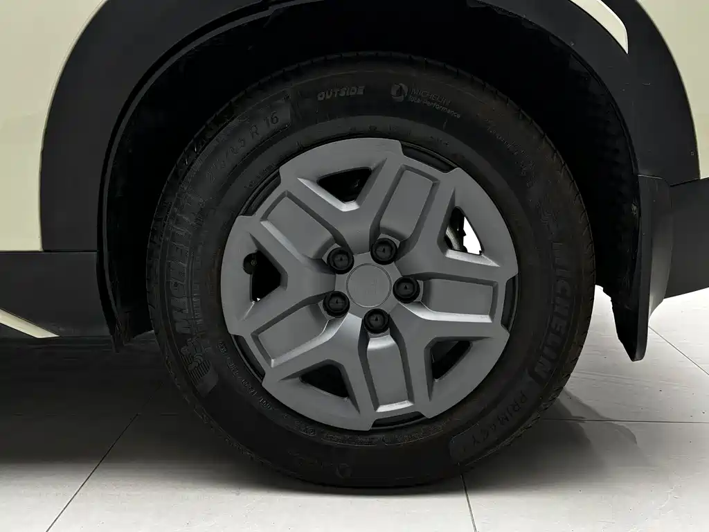 BYD Yuan UP — миниатюра 19