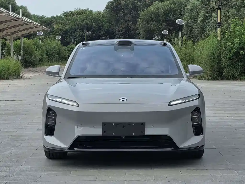 NIO ET5 — миниатюра 2