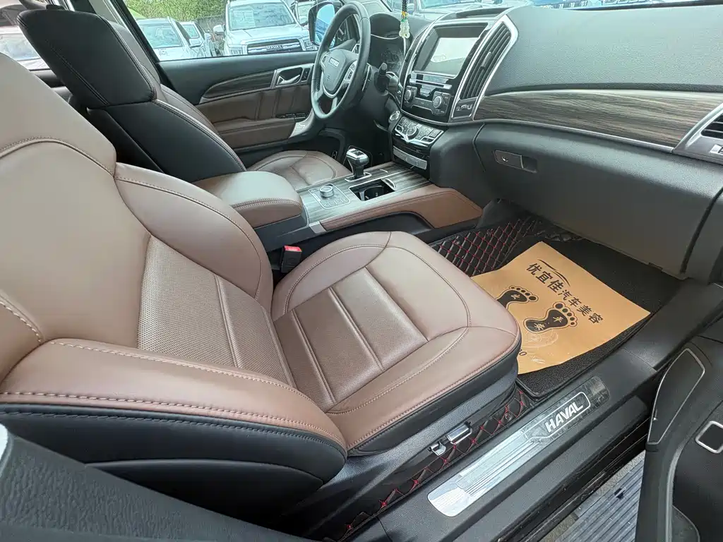 Haval H9 2017 2.0T Luxury 7 мест