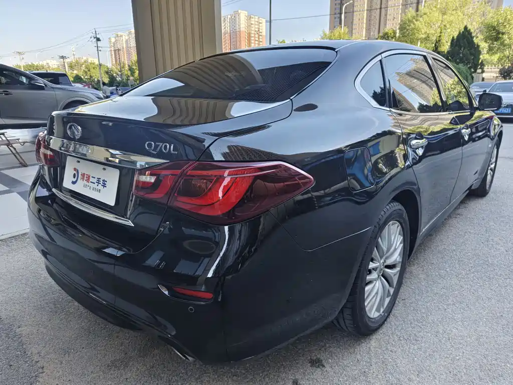Infiniti Q70 2017 Q70L 2.5L Enjoy