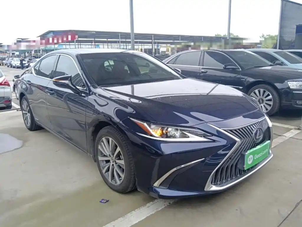 Lexus ES — миниатюра 4