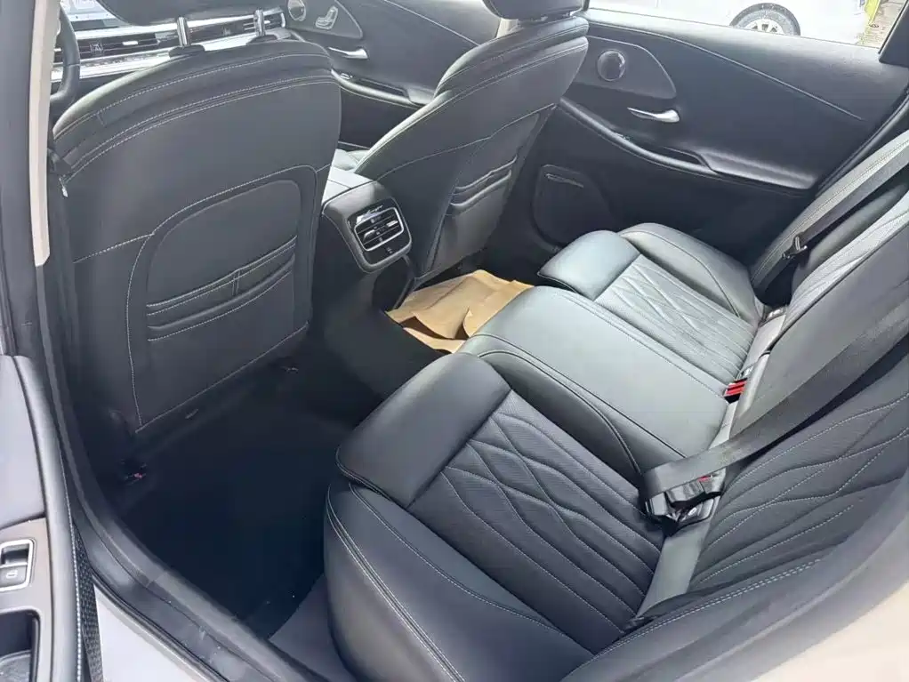 Chery Arrizo 8 — миниатюра 6