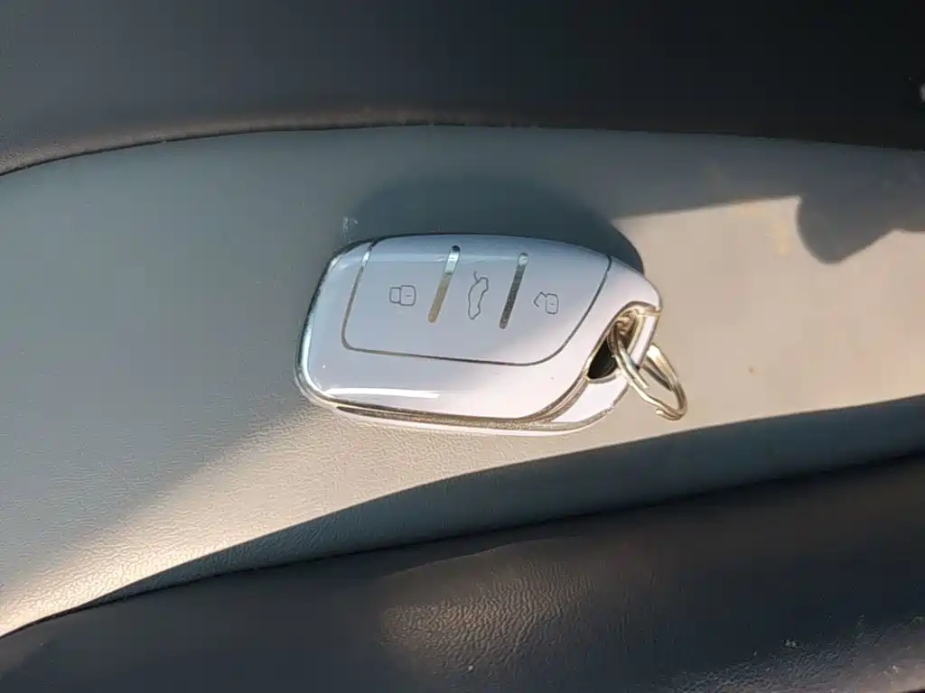 Roewe Clever — миниатюра 9