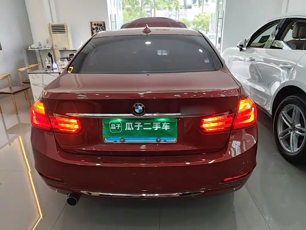 BMW 3 Series — миниатюра 6