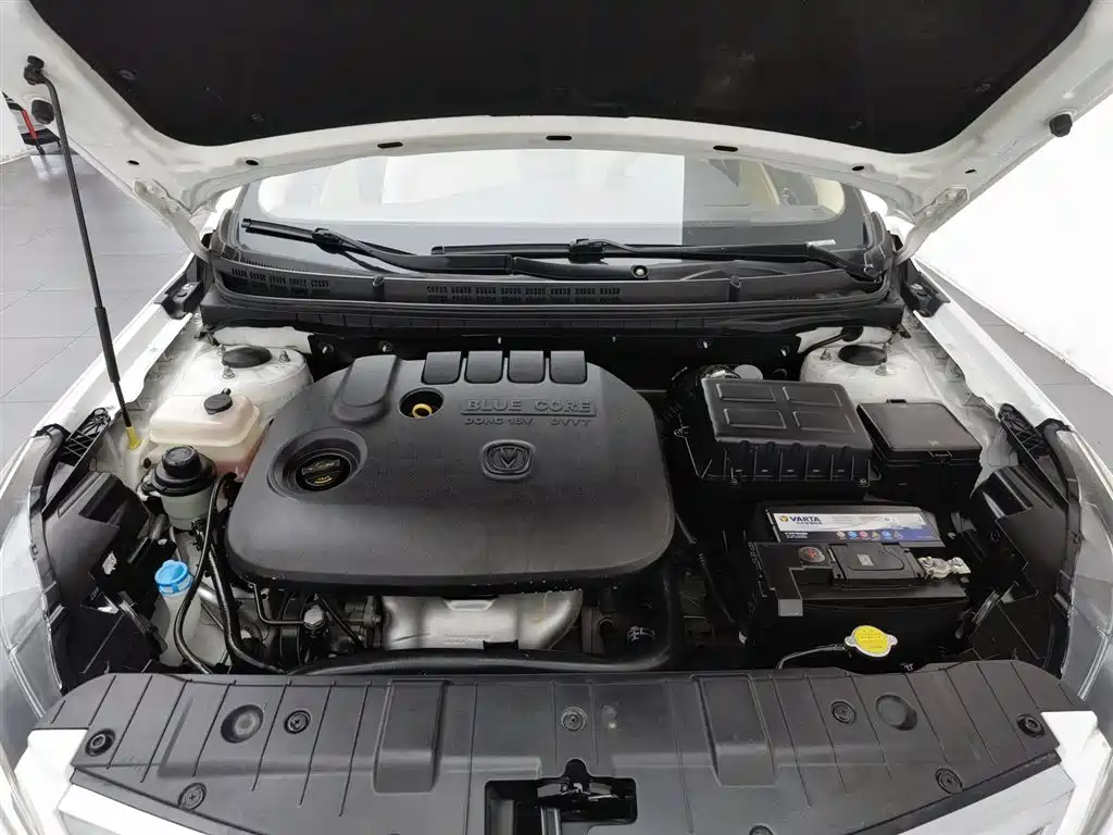 Changan Eado 2016 1.6L MT